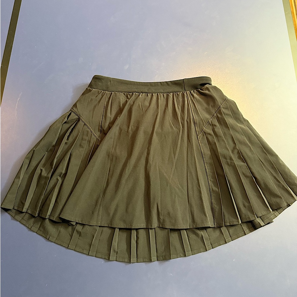 Black SPANX get moving skort
